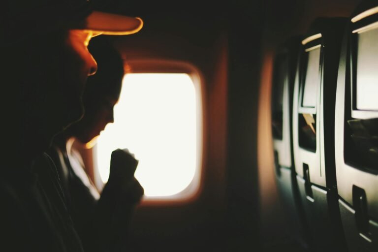 Vedere de la fereastra avionului pentru călătoria pacientului diabetic